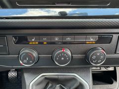 Fahrzeugabbildung Volkswagen T6.1 Multivan lang 4MOTION - Sperre*Standhzg!!!