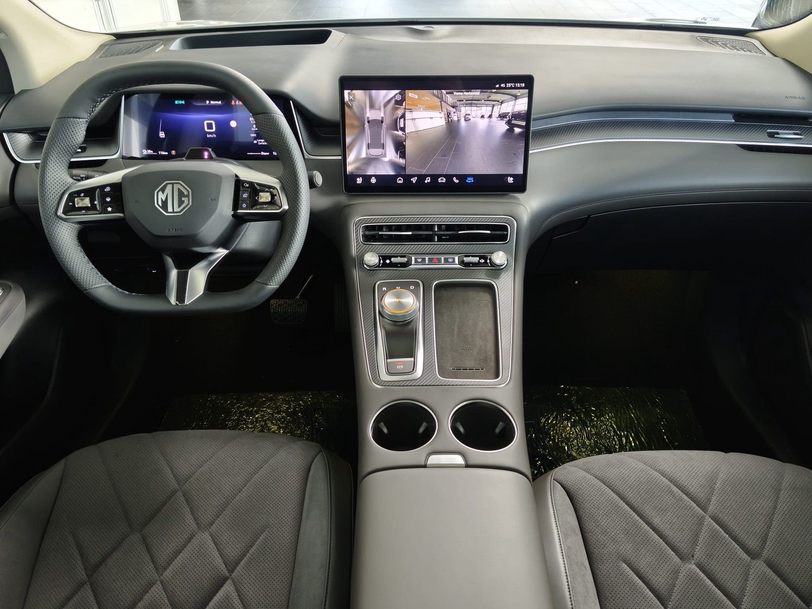 MG S6 EV