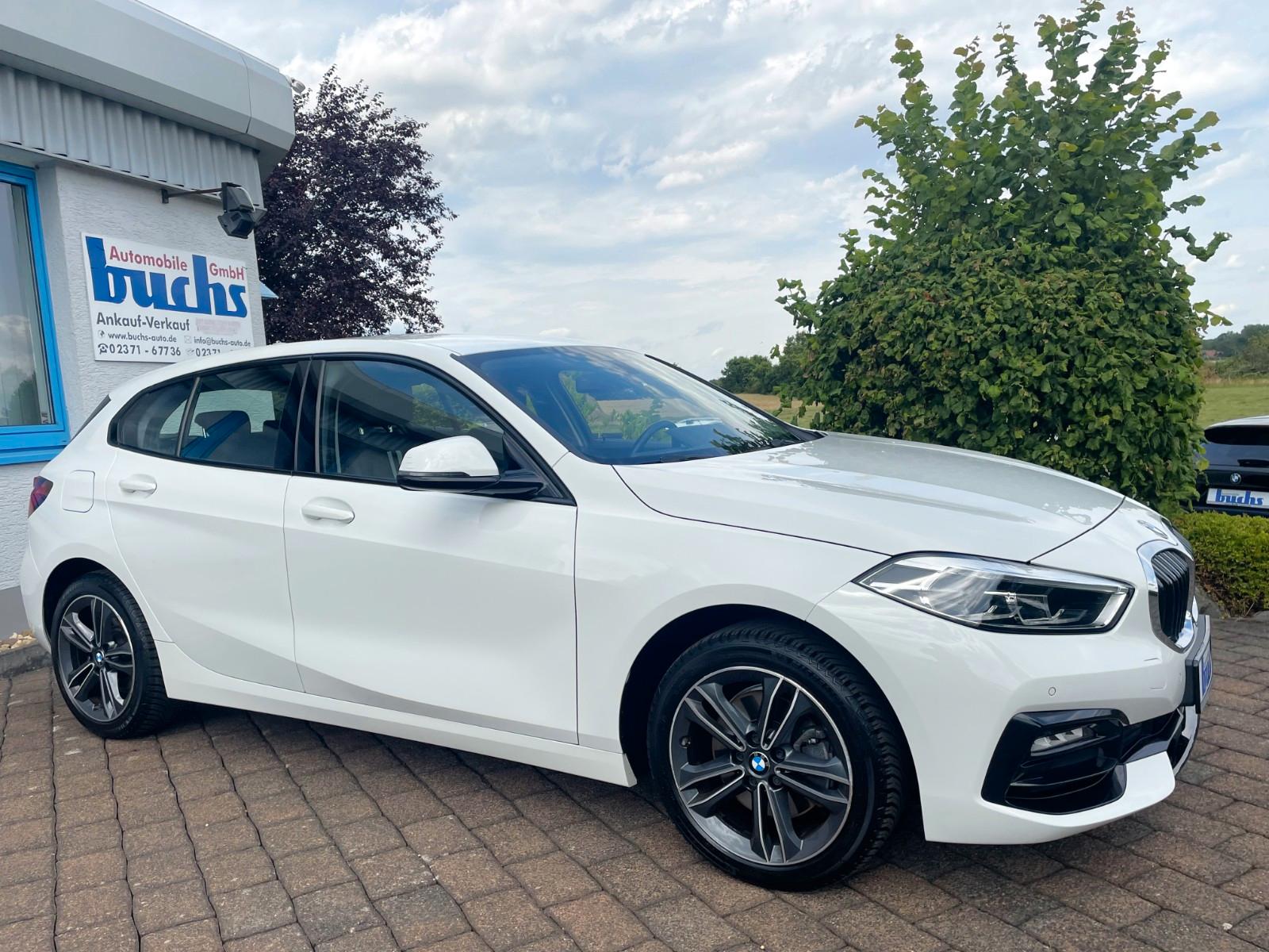 BMW 118i Sport Line DAB LED Sportsitze Navi
