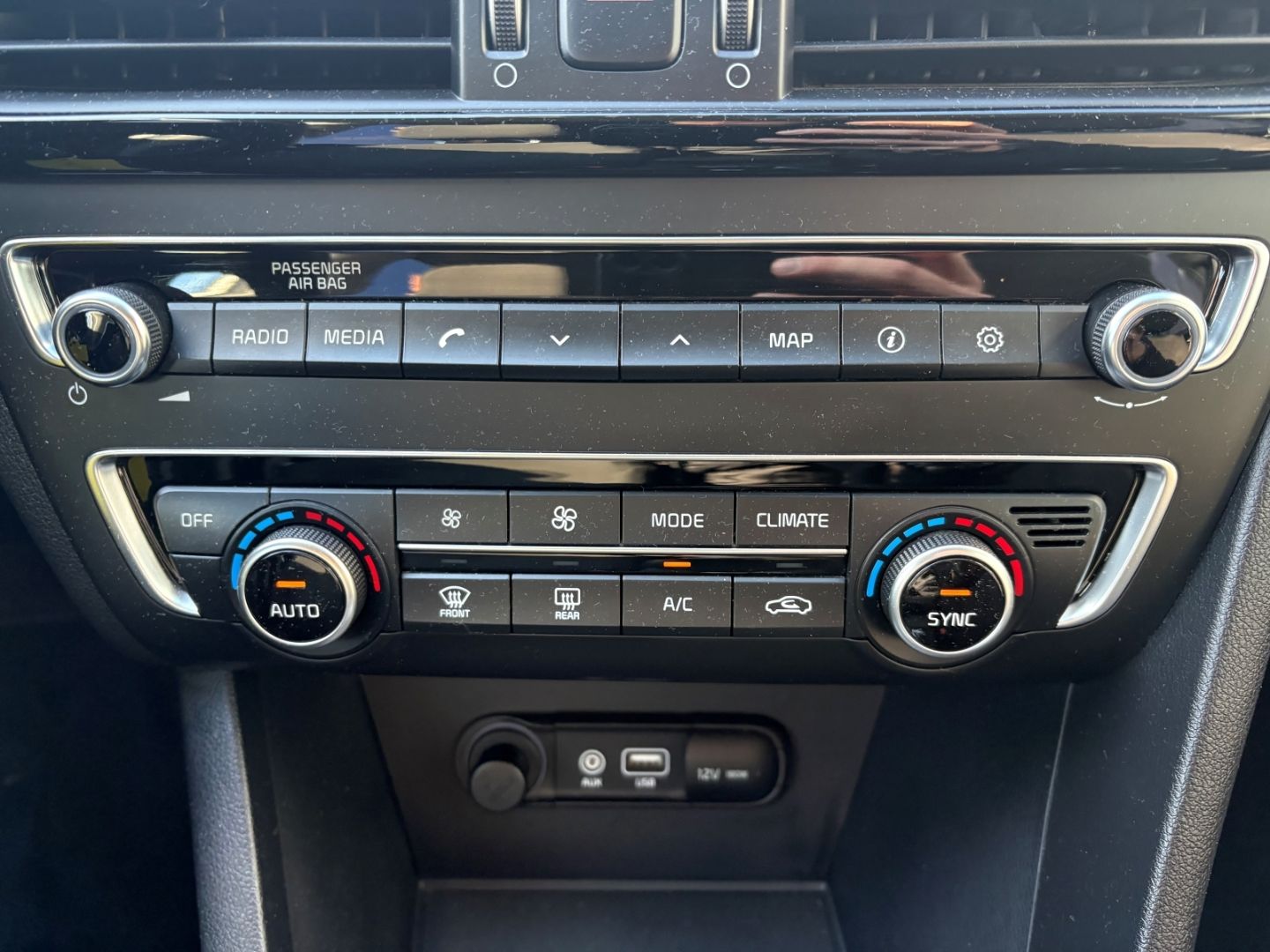 Fahrzeugabbildung Kia Optima Sportswagon Edition 7 Kamera Navi PDC