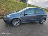 Fiat fiat  grande punto - Fiat Grande Punto: mit Anhängerkupplung