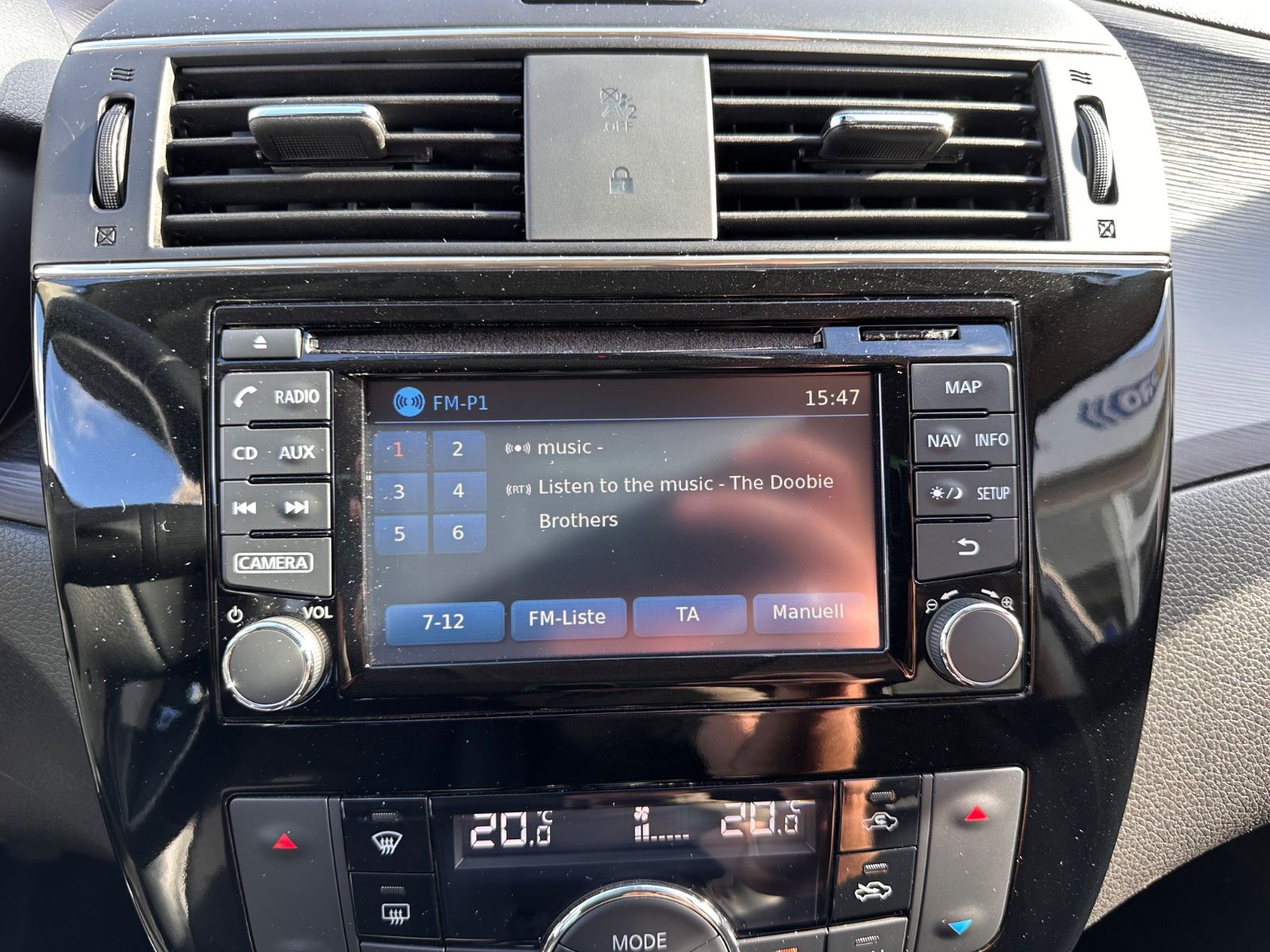 Fahrzeugabbildung Nissan Pulsar N-Connecta 1.2 DIG-T AHK/Kamera/GRA/SHZG