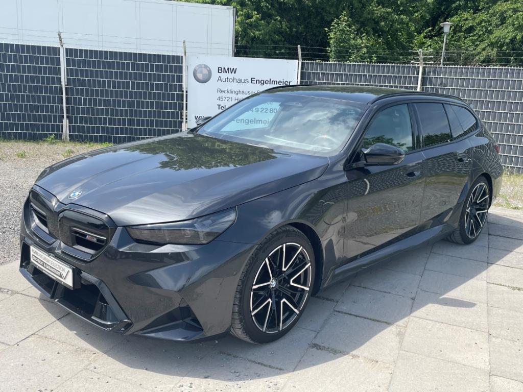 BMW M5 Touring eAHK PanoGlDa DriveAssiProf M Drivers
