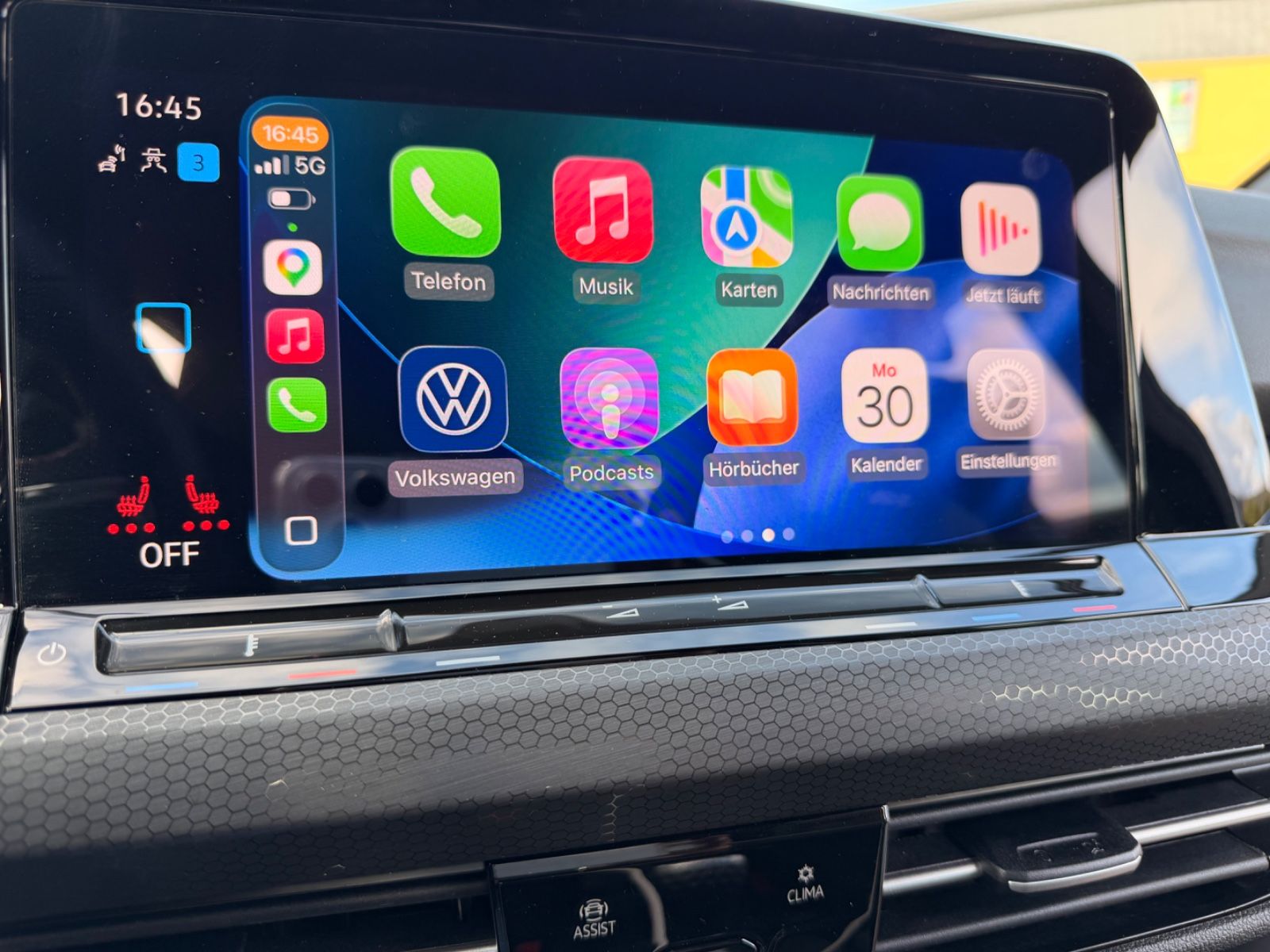 VW Golf VIII Lim. GTI AAC SHZ NAVI PDC V+H LED