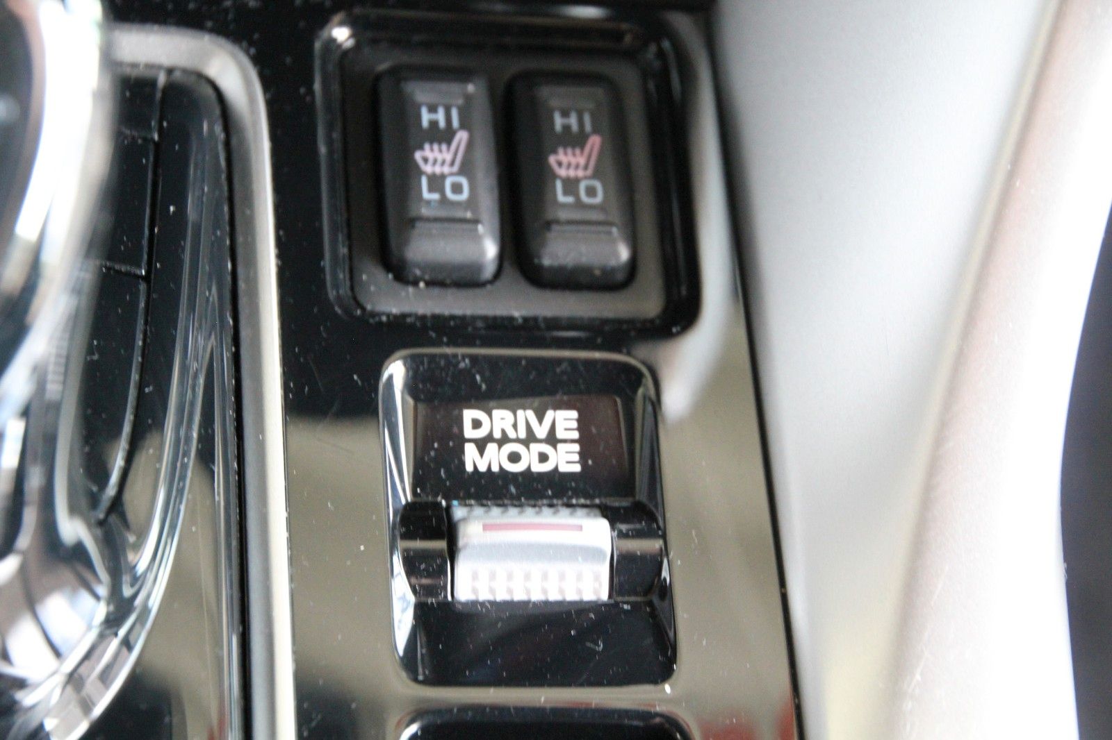 Fahrzeugabbildung Mitsubishi Eclipse Cross Top PHEV AHK