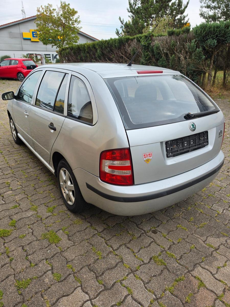 Skoda Fabia 2005 — engine 1.422 cm³, 75 HP (55kW)