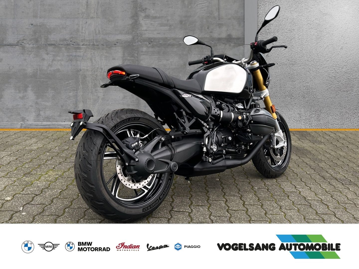 Fahrzeugabbildung BMW R nineT 12 SONDERMODELL BLACK-LINE, Heckumbau, R