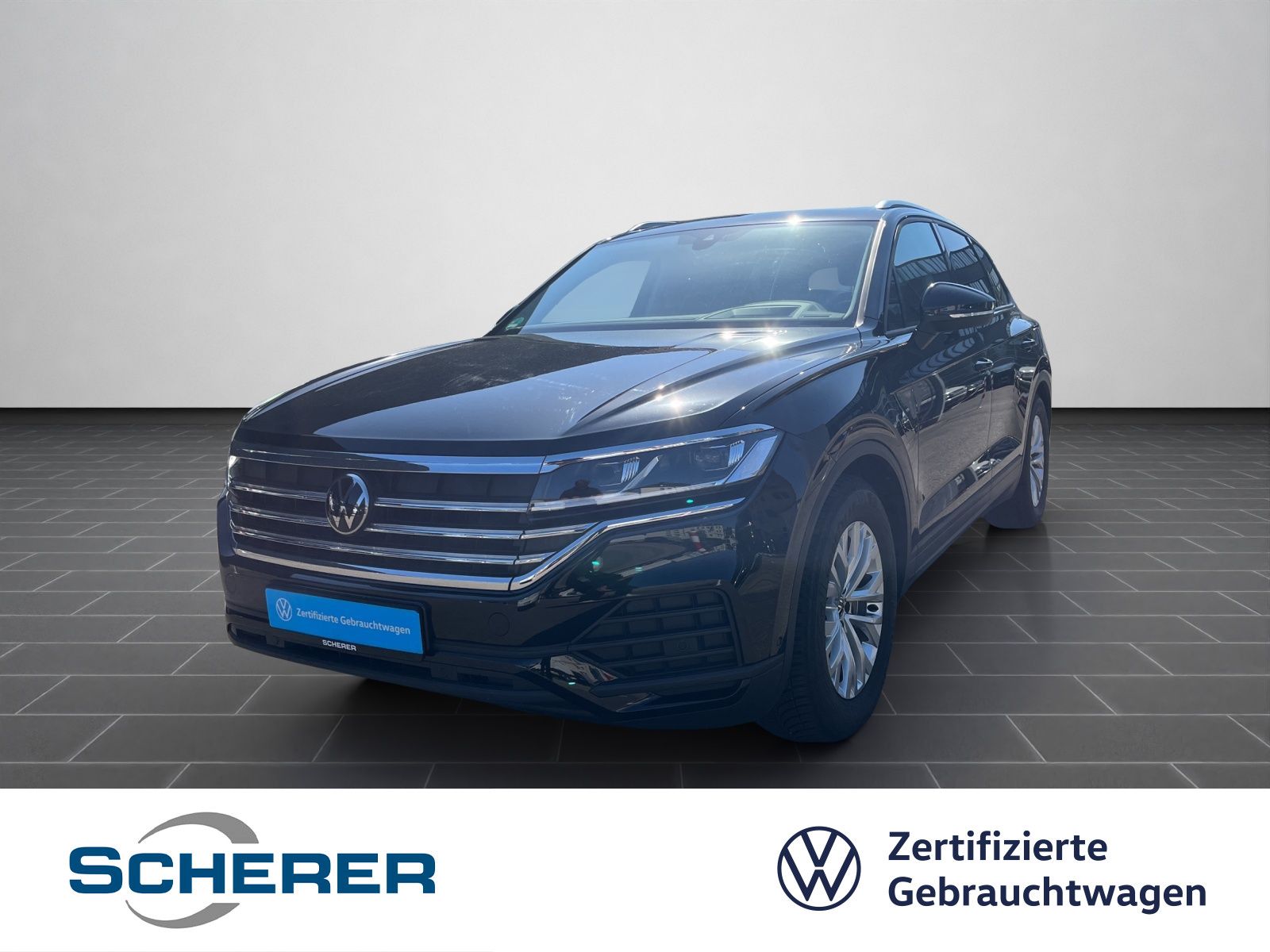 VW Touareg BASIS 3.0 TDI V6 4MOTION LED NAVI AHK PA
