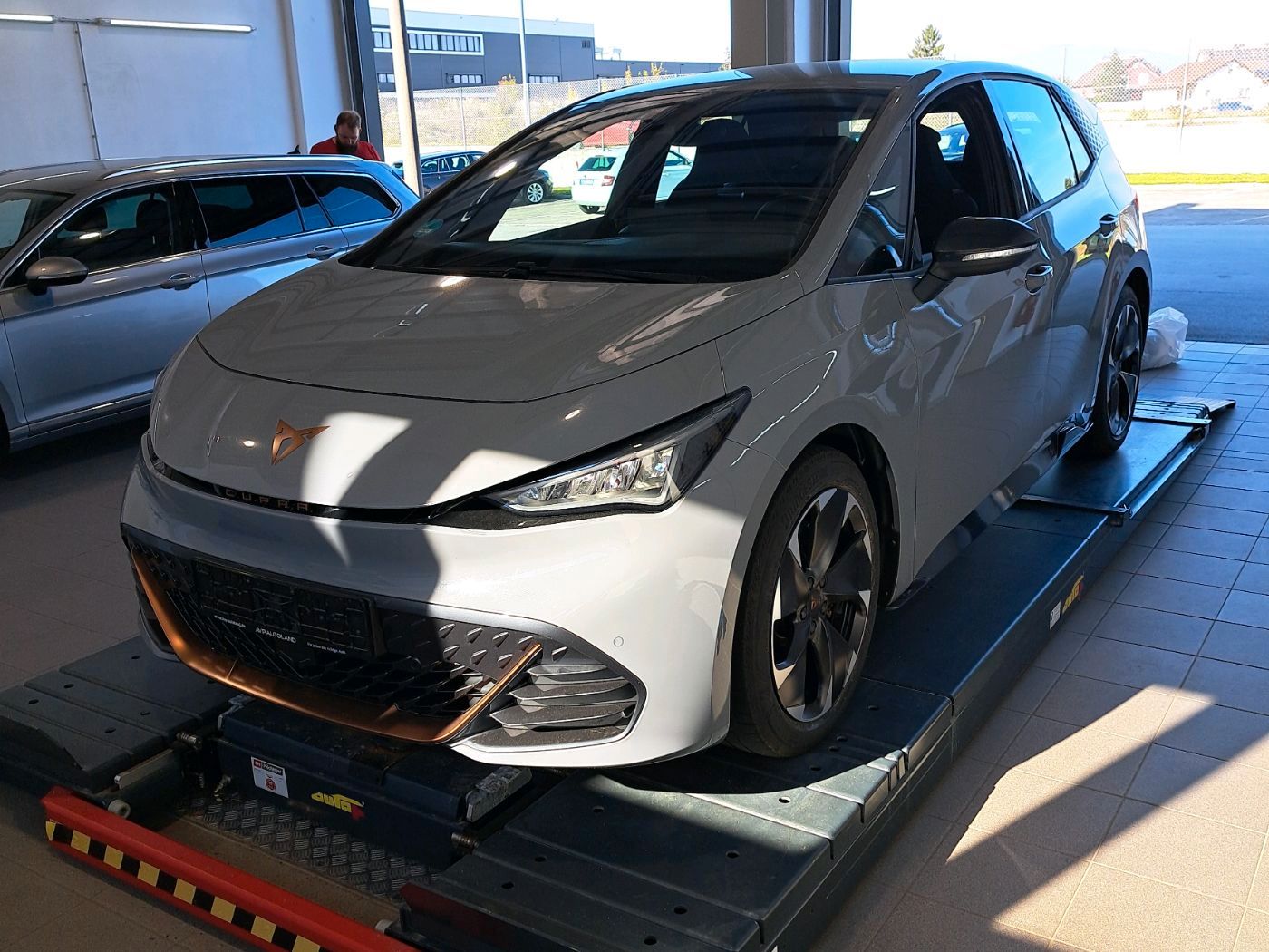 Cupra Born - Bild 2