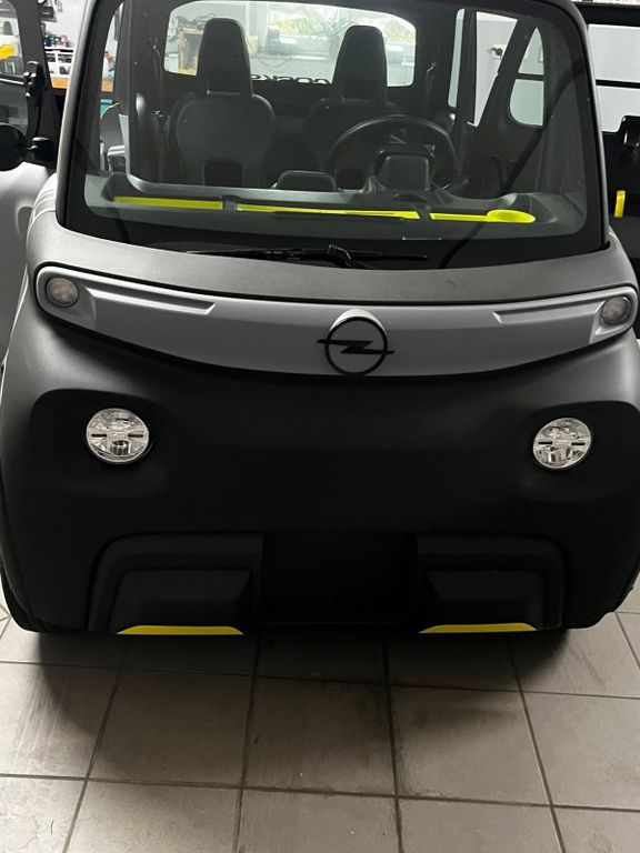 Image of Opel Rocks-e