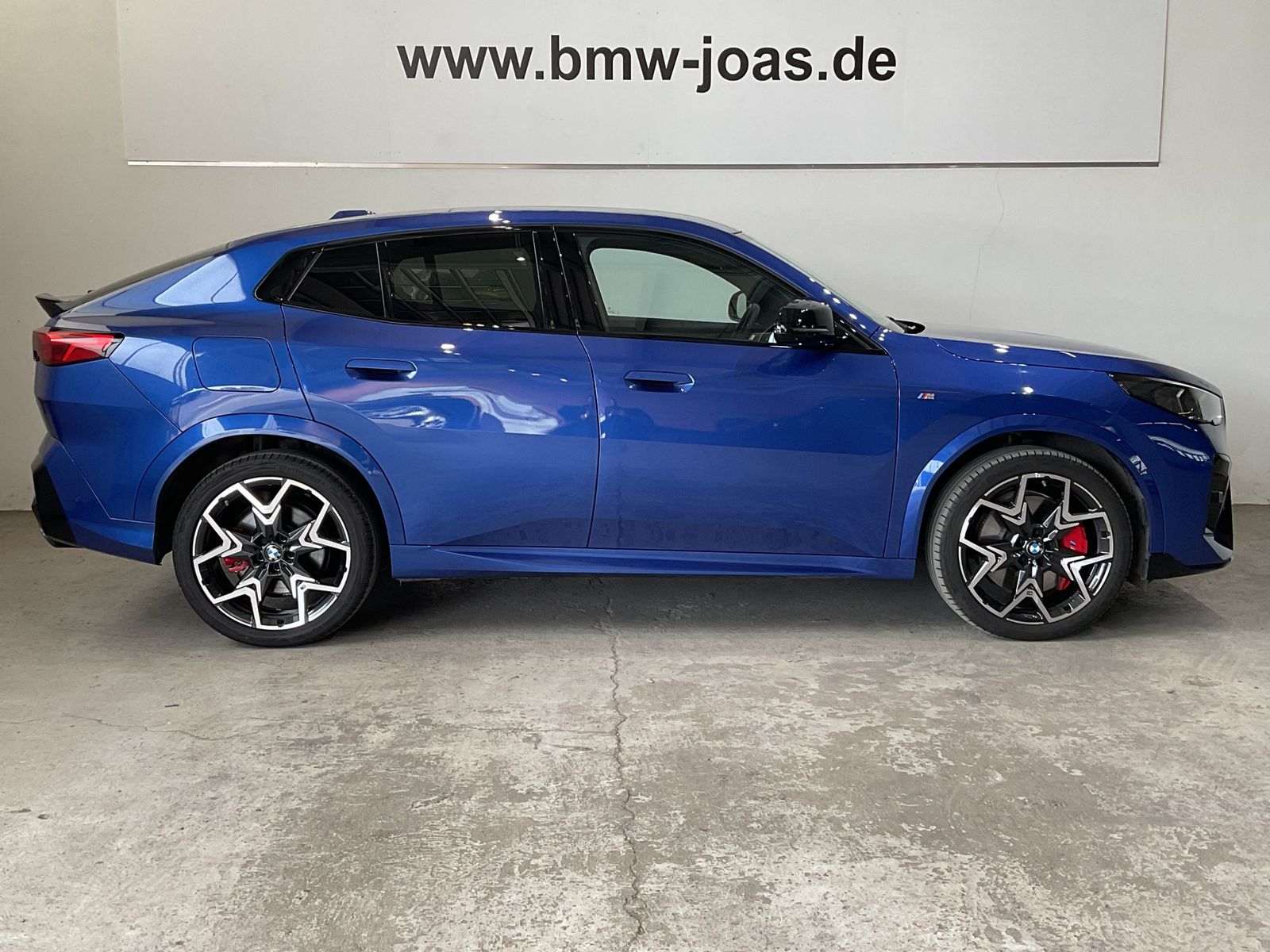 Fahrzeugabbildung BMW X2 M35i xDrive |Glasdach |M Sportpaket Pro |20"