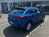 Volkswagen T-Roc TSI NAVI ACC AHK PDC LuS ALLWETTER - VW T-Roc Gebrauchtwagen in Bochum
