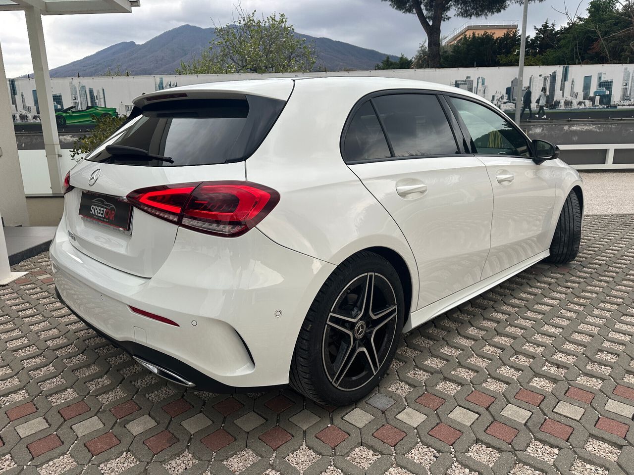 Mercedes-Benz Mercedes-benz A 180 D Automatic Premium imagem 3