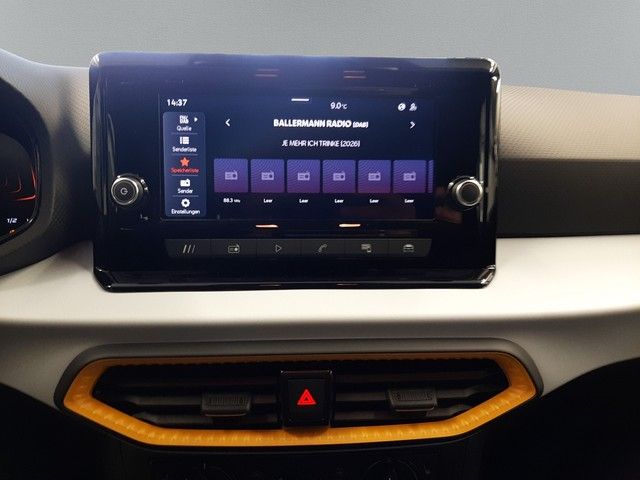 Fahrzeugabbildung Seat Ibiza Hola 1.0MPI LED PDC SHZ 15"Alu MFL 0,99%