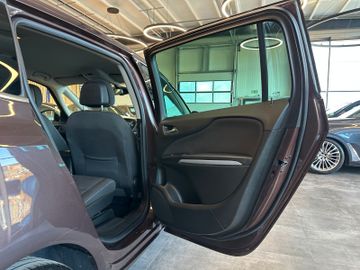 Opel Zafira C Active *2. Hand*AHK*Klima*Kamera*LED*