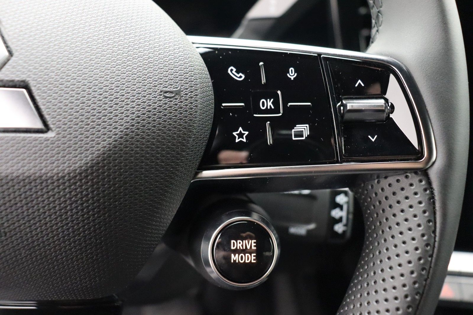 Fahrzeugabbildung Mitsubishi Eclipse Cross Diamant Top