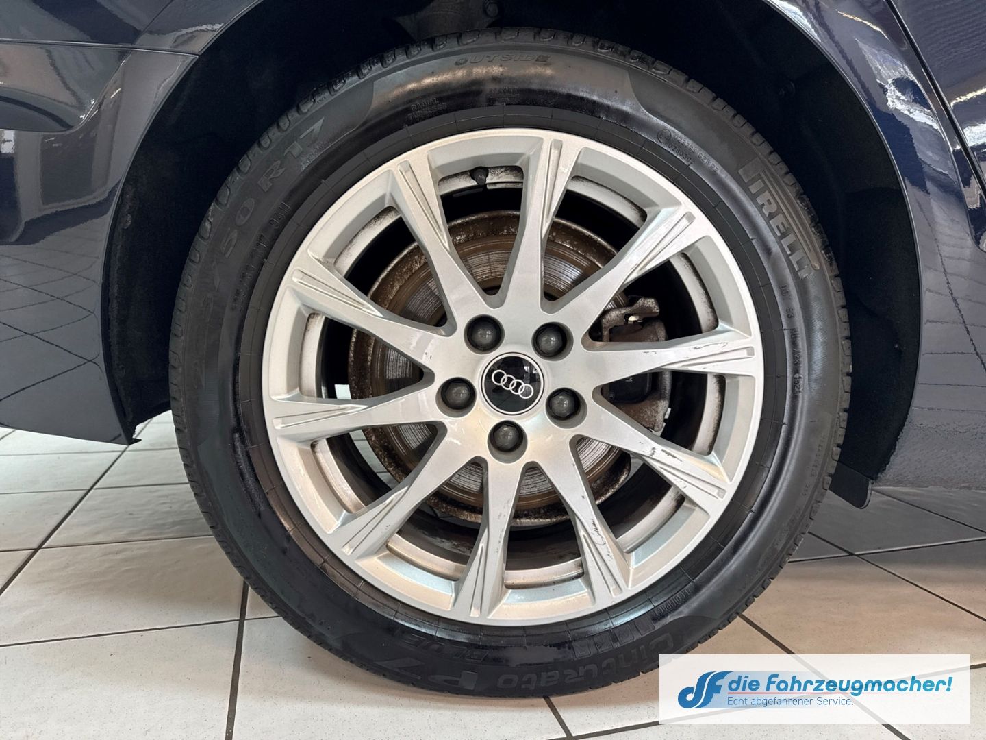 Fahrzeugabbildung Audi A4 Avant 40 TFSI AHK-klappbar Navi LED El. Heckk