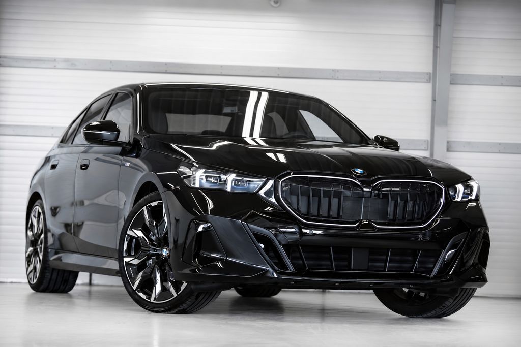 Image of BMW 540
