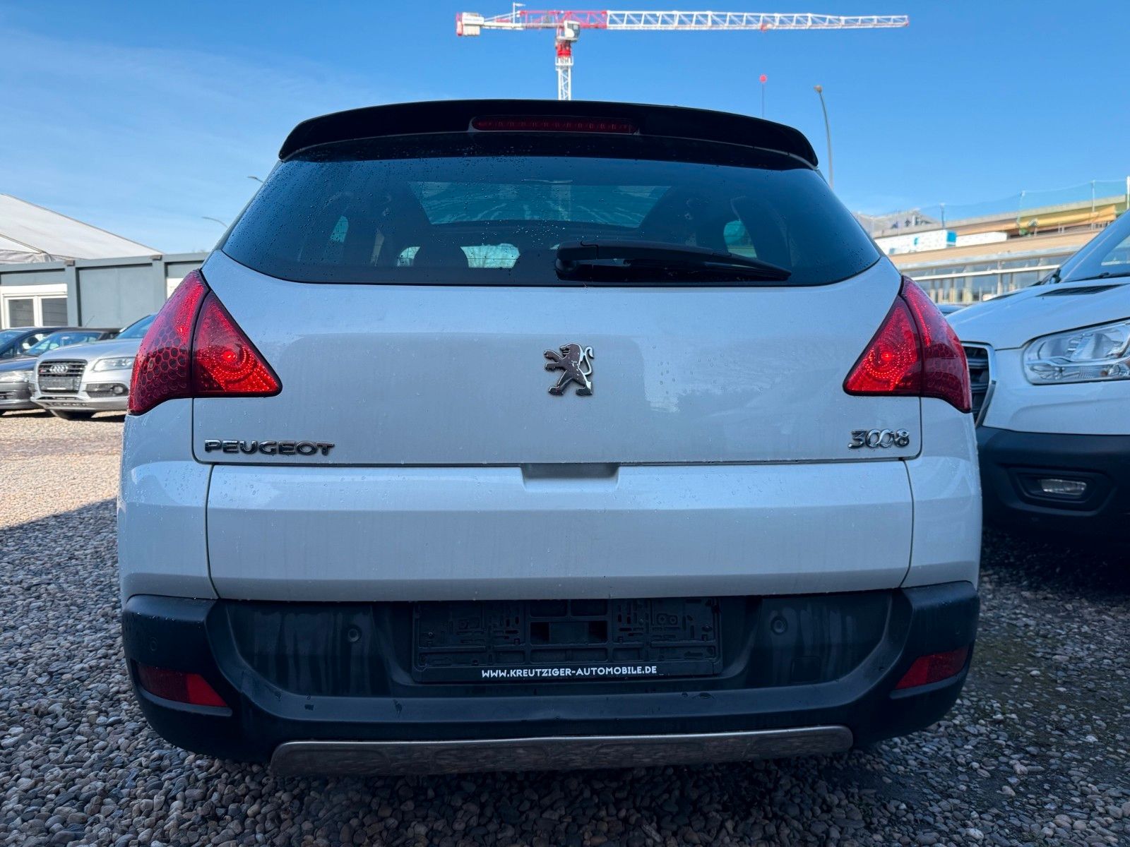 Fahrzeugabbildung Peugeot 3008 Allure --Motorschaden--