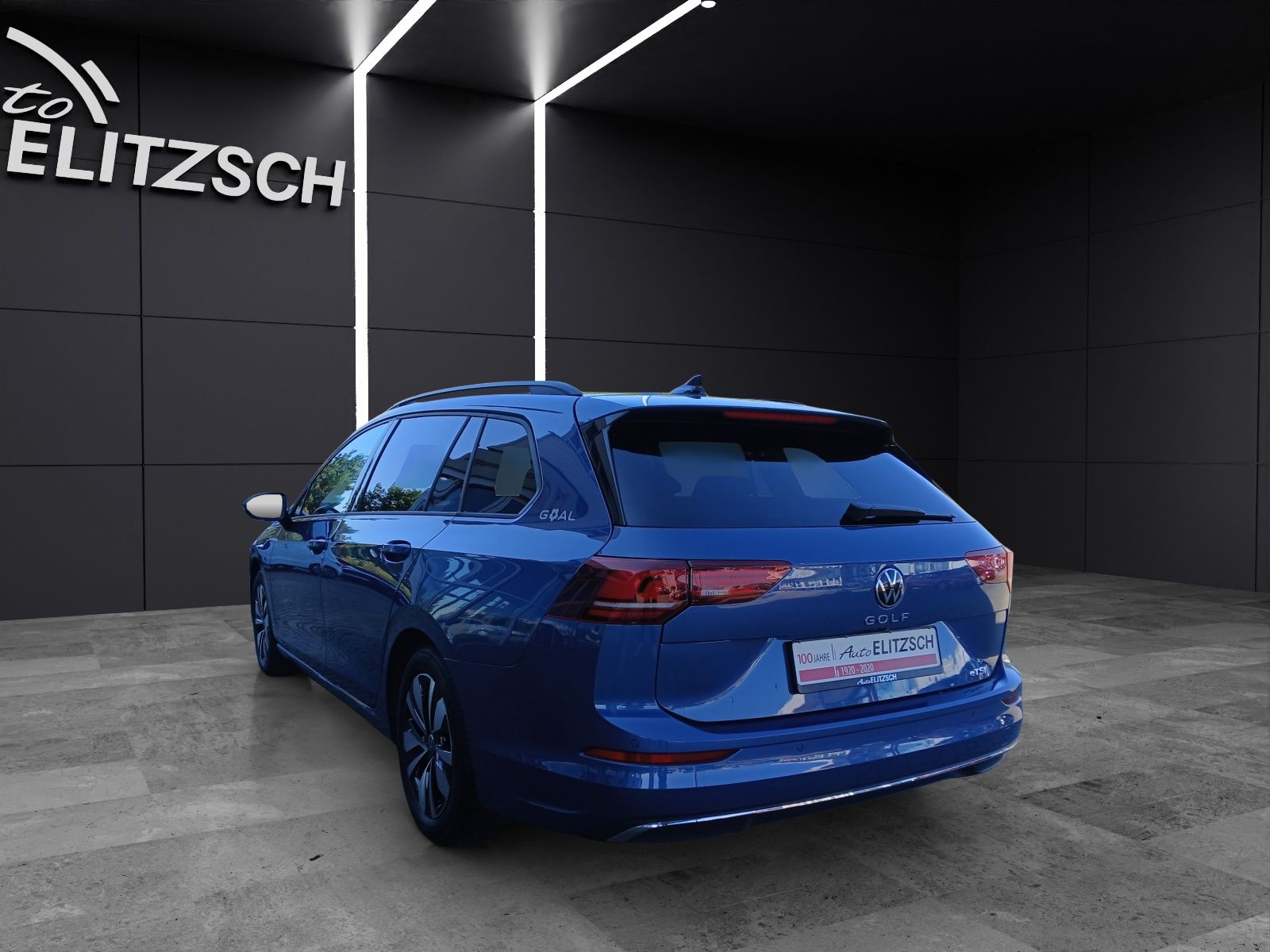 Fahrzeugabbildung Volkswagen Golf VIII Variant eTSI Goal DSG LED AHK Navi AID