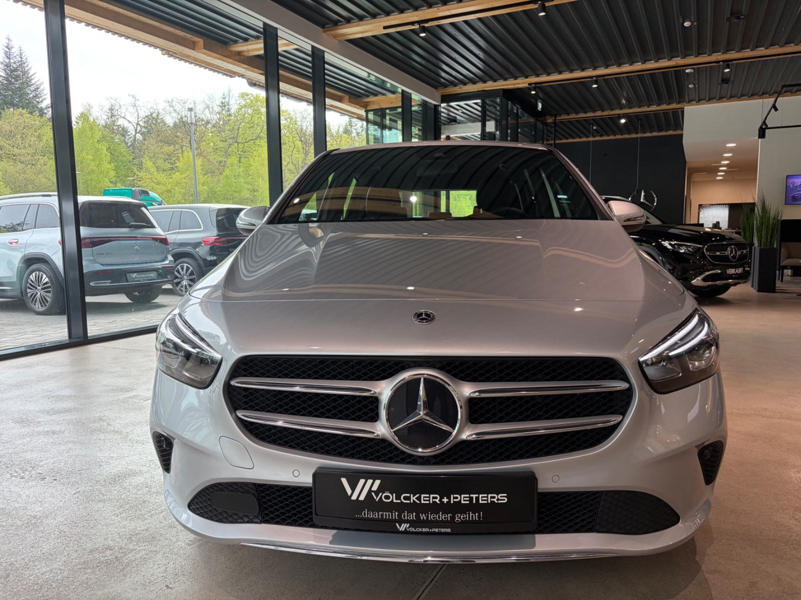 Mercedes-Benz B 200 /AUTOMATIK/KAMERA/CARPLAY/LED/ALLWETTER/