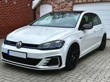 Volkswagen Golf 7 GTE Facelift | Matrix, DCC, Pano, Leder - Volkswagen Golf mit Hybrid-Antrieb