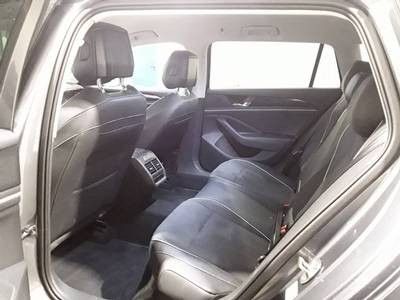 Passat Variant 1.5 eHybrid DSG BUSINESS LED+AHK+