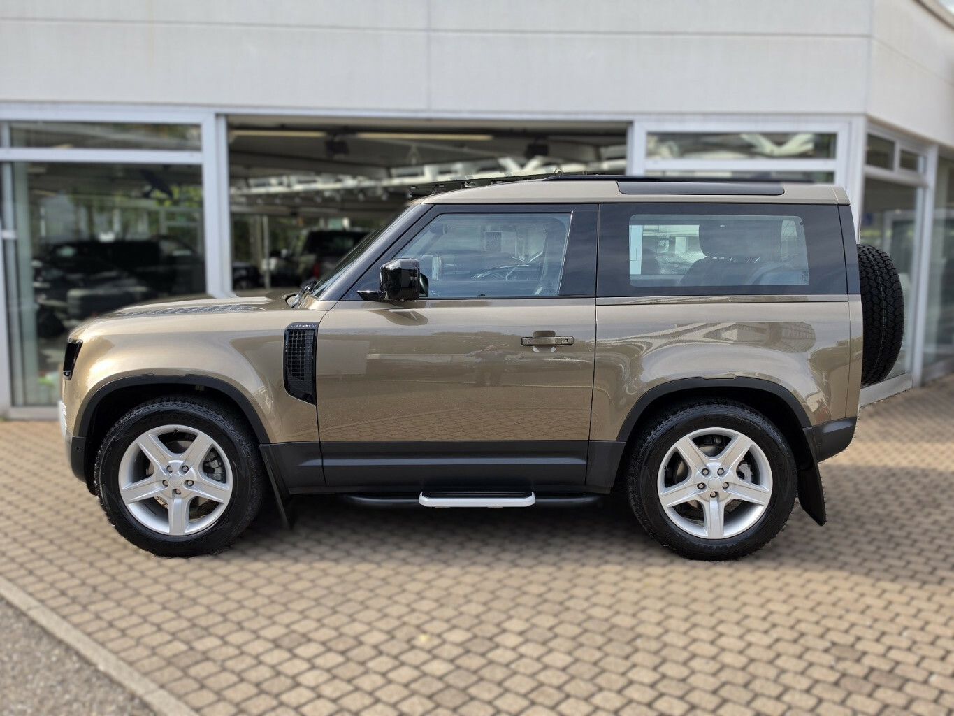 Land Rover Defender 90 D200 SE*AHK*Luftfederung*4-Pakete*Sp foto 2