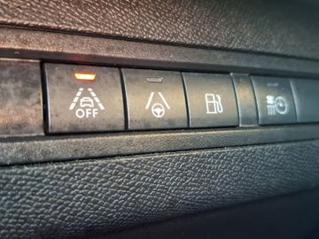 Peugeot 3008 GT Pack 1.6 225 360+Kam.+KeyLess+LED+Navi