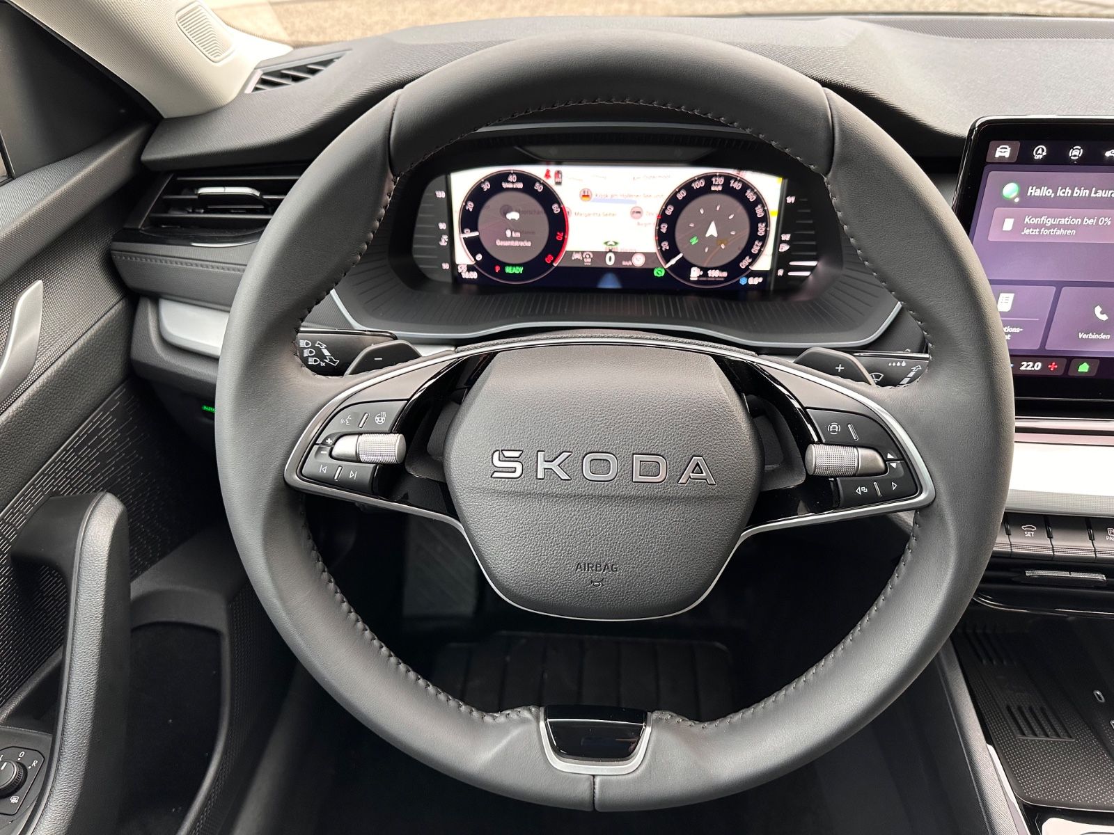 Fahrzeugabbildung SKODA Octavia Combi 1.5 TSI Selection AHK/Navi/LED/ACC