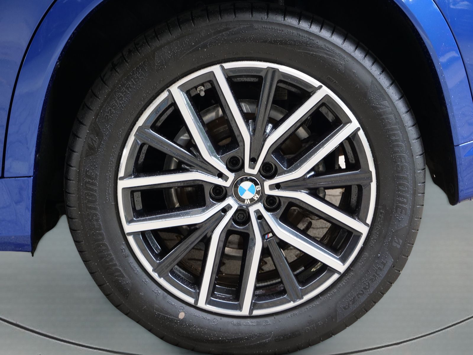 BMW X1 sDrive20i M Sportpaket Jahreswagen foto 5