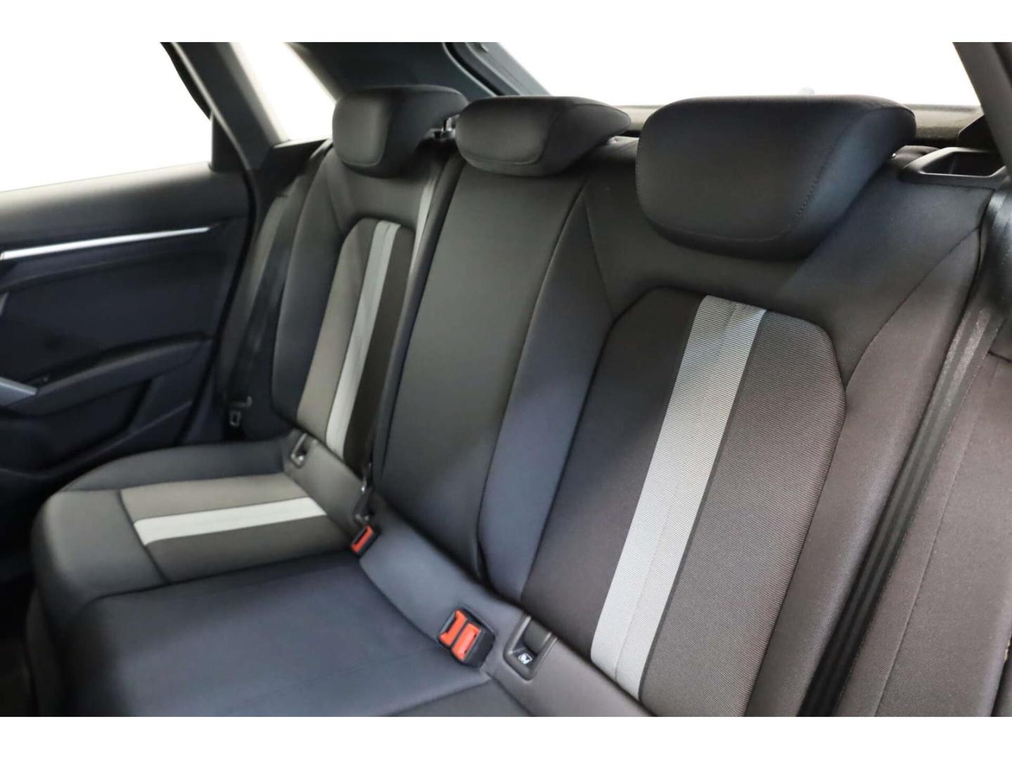 Audi A3 Sportback 35 TDI S-Tronic ACC/NAV/RFK, миниатюра 11