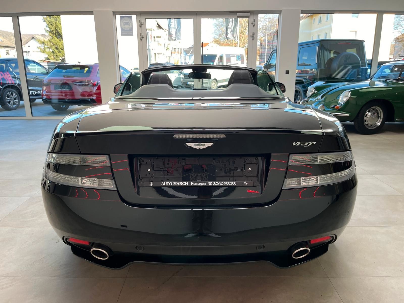 Fahrzeugabbildung Aston Martin Virage Volante V12