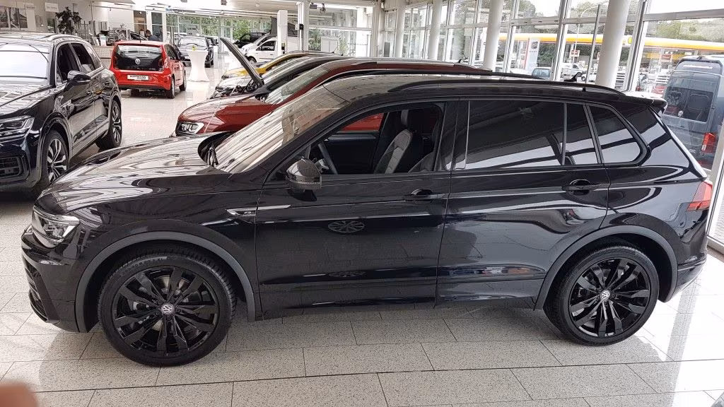 Volkswagen Tiguan 2.0 TSI Highline R-Line Black Style DSG