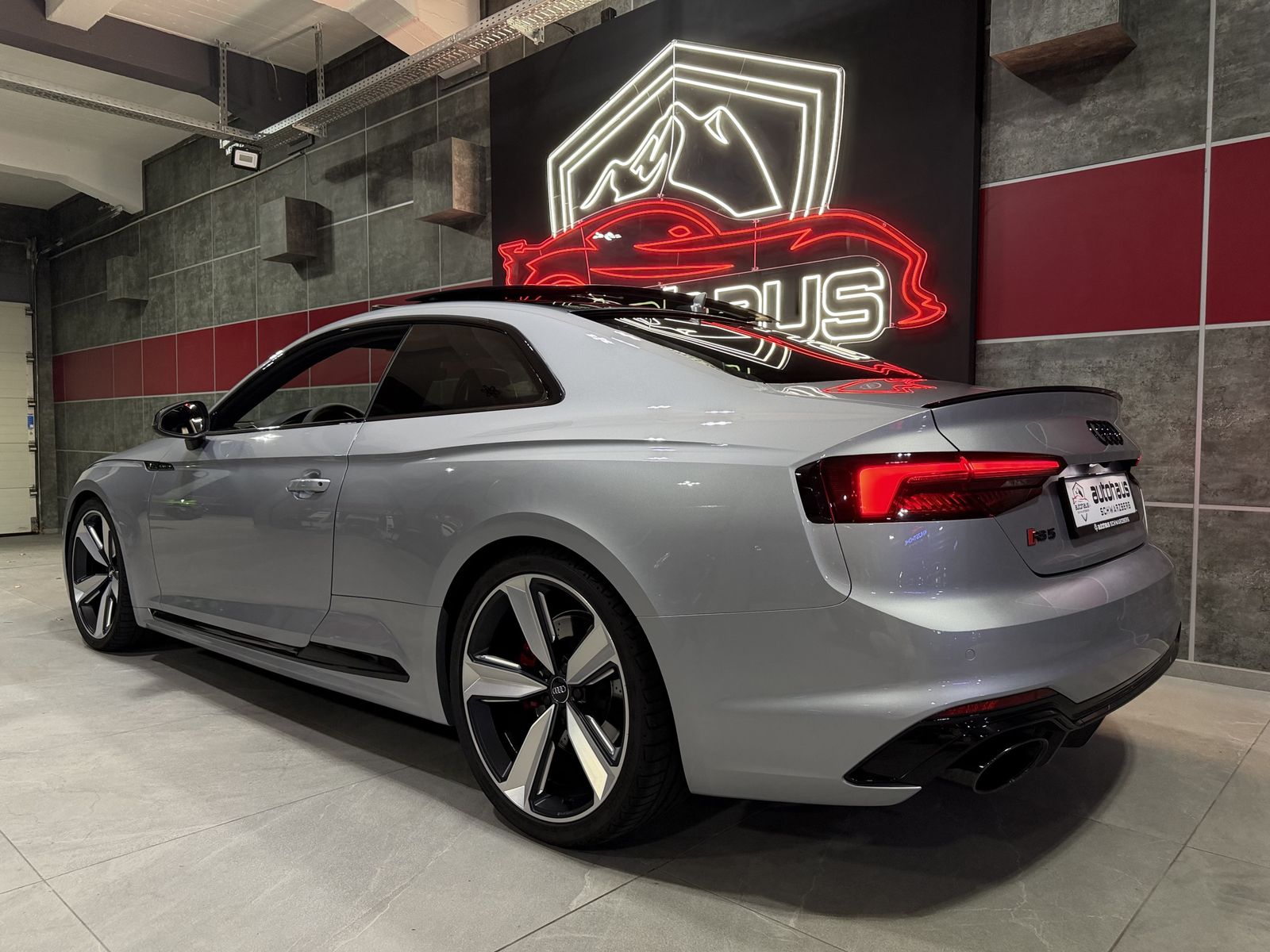 Audi RS5 2.9 TFSI quattro PANO SCHALE MATRIX H-UP foto 4