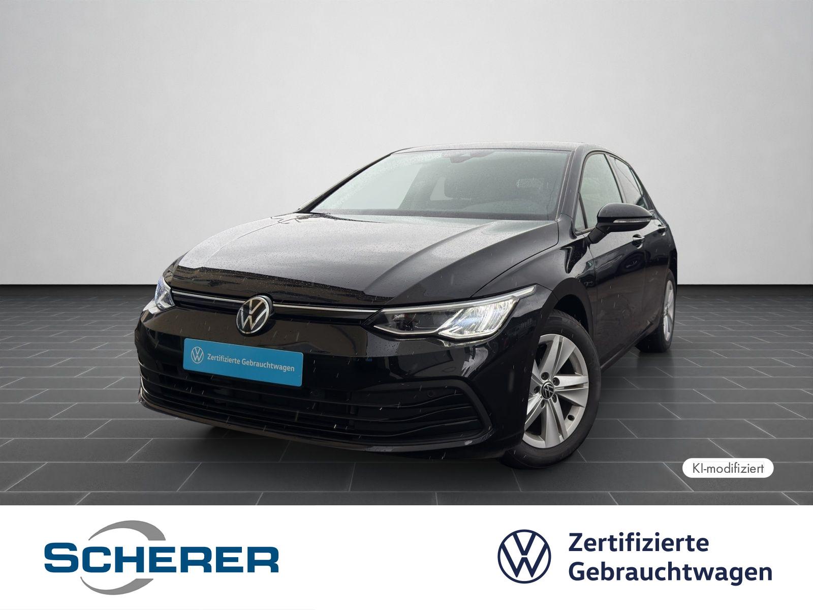 Volkswagen Golf VIII LIFE 1.5 eTSI DSG LED NAVI REAR VIEW S