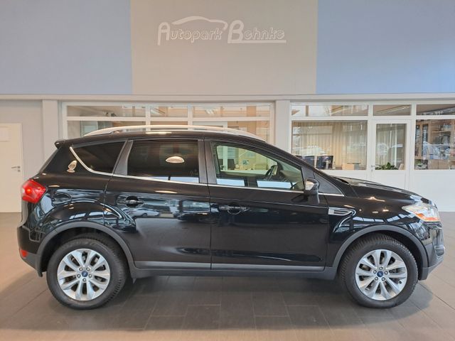 Ford Kuga 2.0TDCI 4WD Titanium*AHK*Navi*Panorama*PDC*