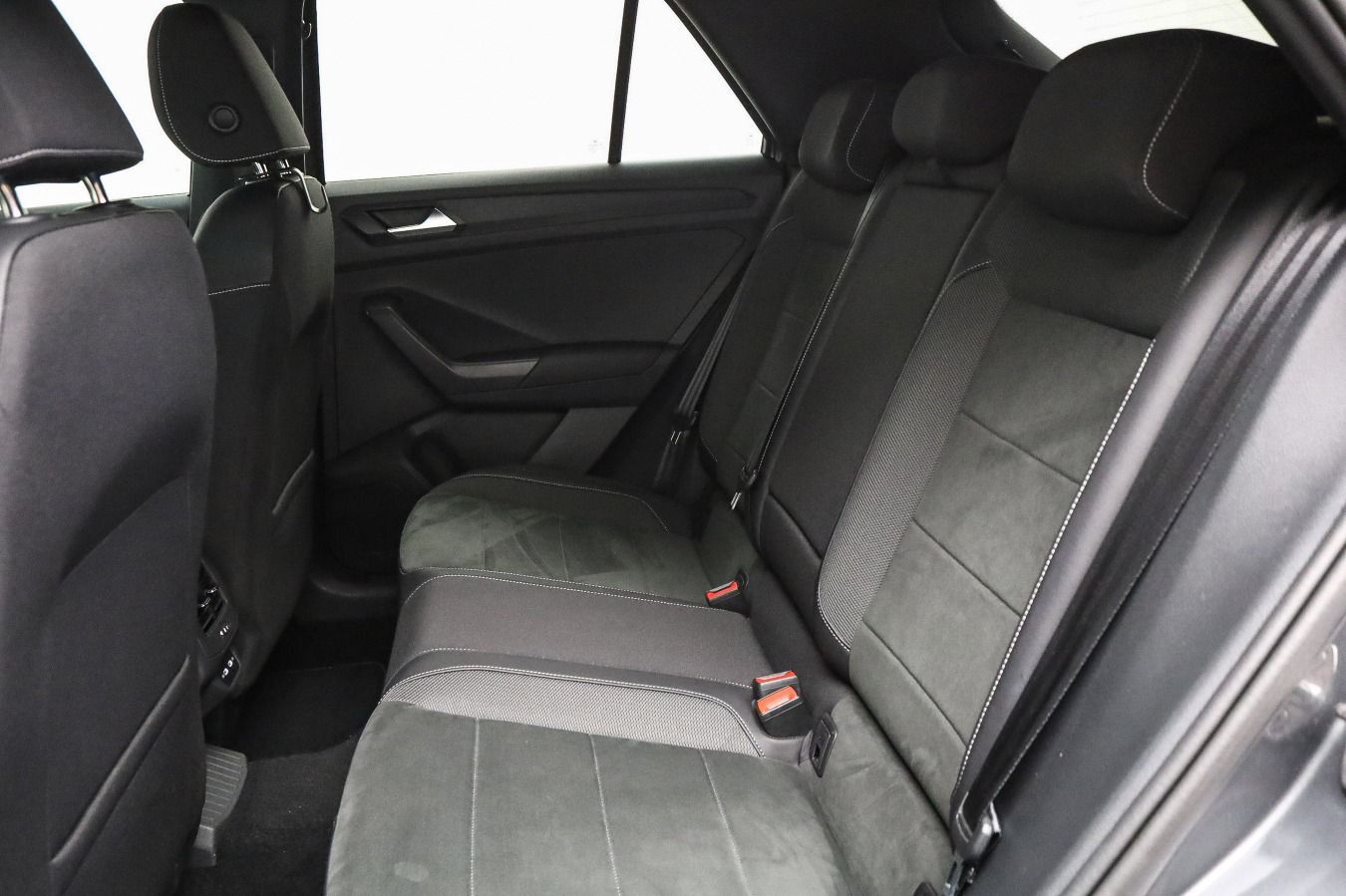 Volkswagen T-Roc - Bild 25