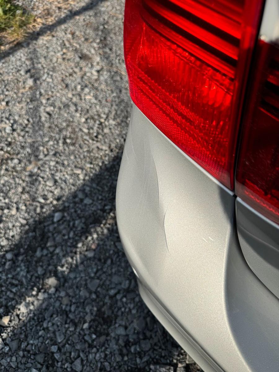 BMW 325 2005 — photo 15
