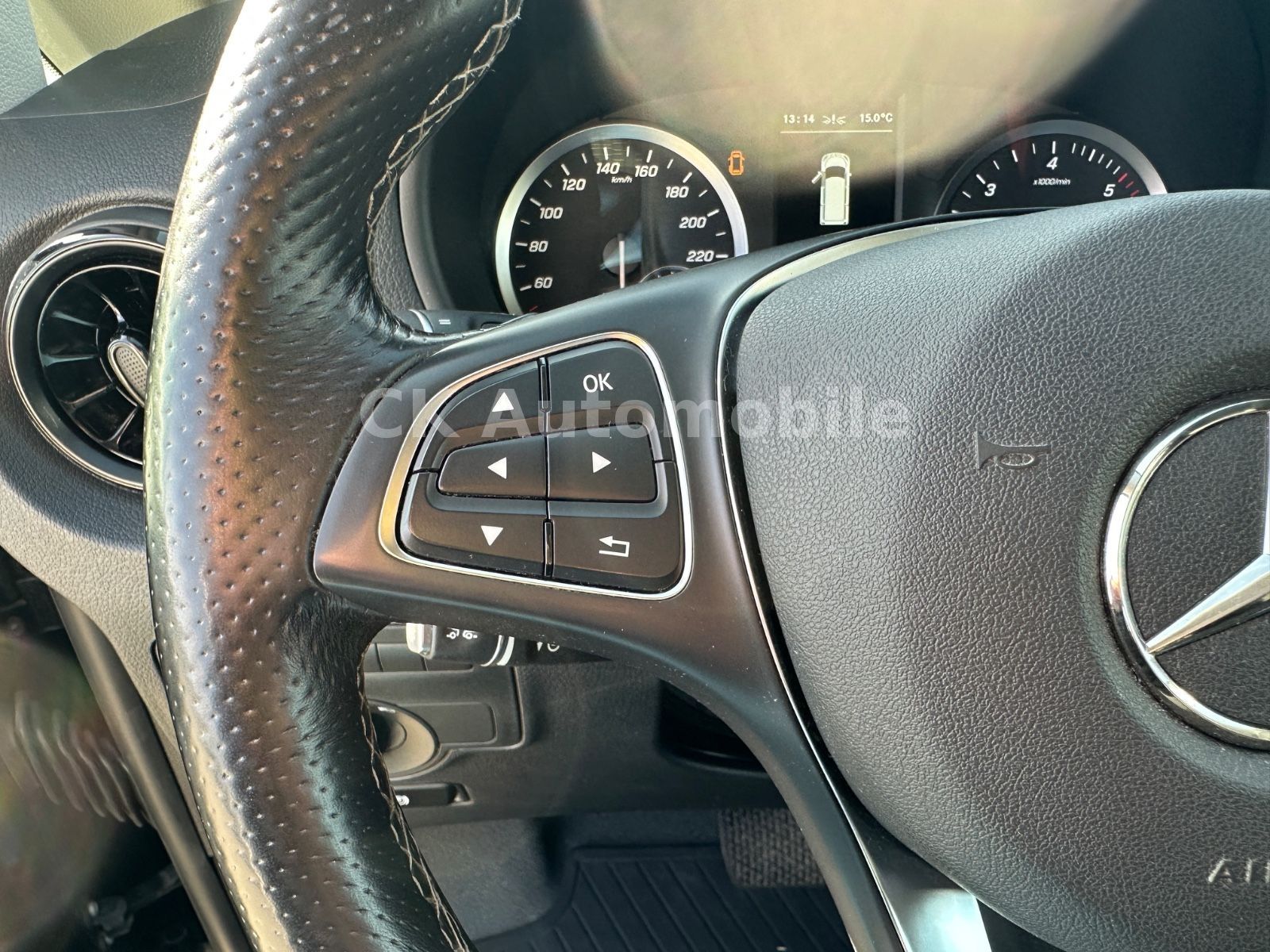 Fahrzeugabbildung Mercedes-Benz Vito Kasten 119CDI RWD lang PRO/Navi/LED/ACC/Kam