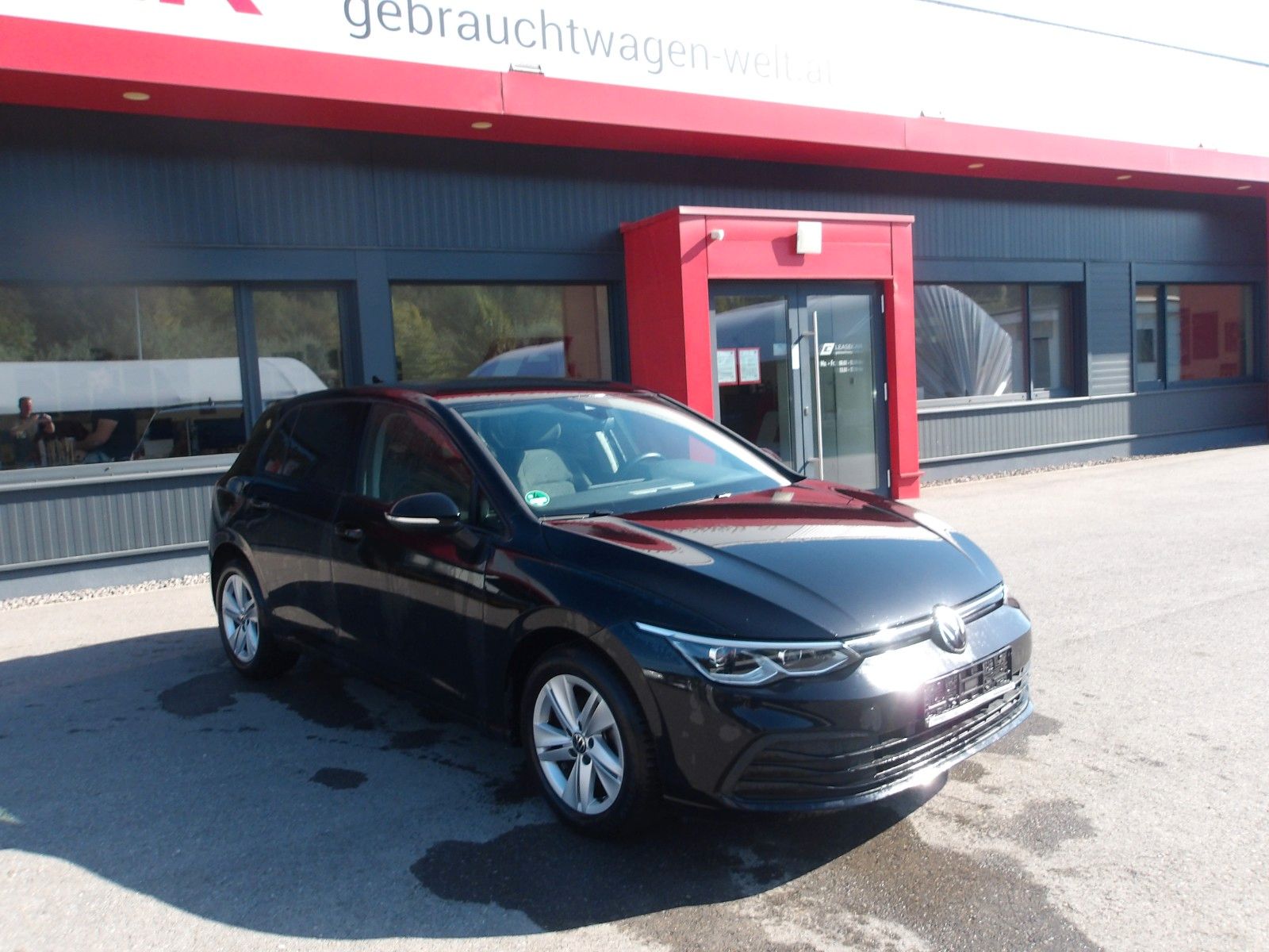 Volkswagen Golf VIII Lim. Life  "Kamera" EXP  € 13450.- imagem 3