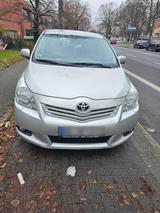 Toyota Verso 2.0 Diesel  Baujahr 2009 - Toyota Verso in Essen