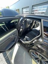 Audi RS4 4.2 FSI S tronic quattro Avant - - Audi RS4 mit Benzin-Antrieb: Schwarz