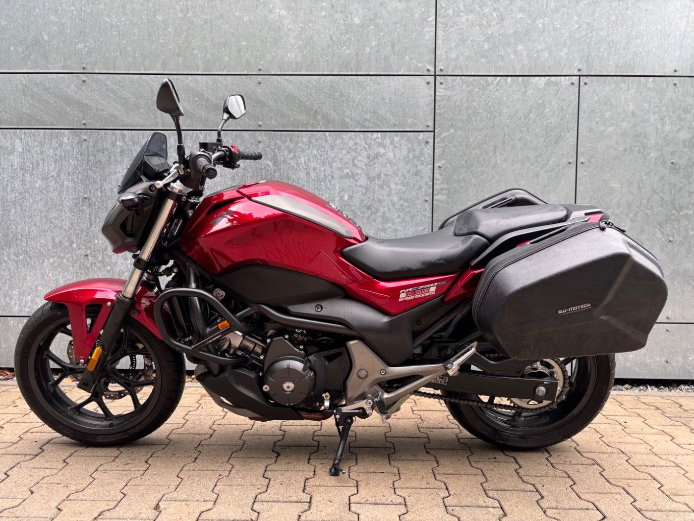 Fahrzeugabbildung Honda NC 750 S ABS Tieferlegung A2 Seitenkoffer