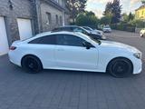 Mercedes-Benz E 200 AMG / Multibeam / Pano* / Nightpaket  - Mercedes-Benz E 200 in Düsseldorf