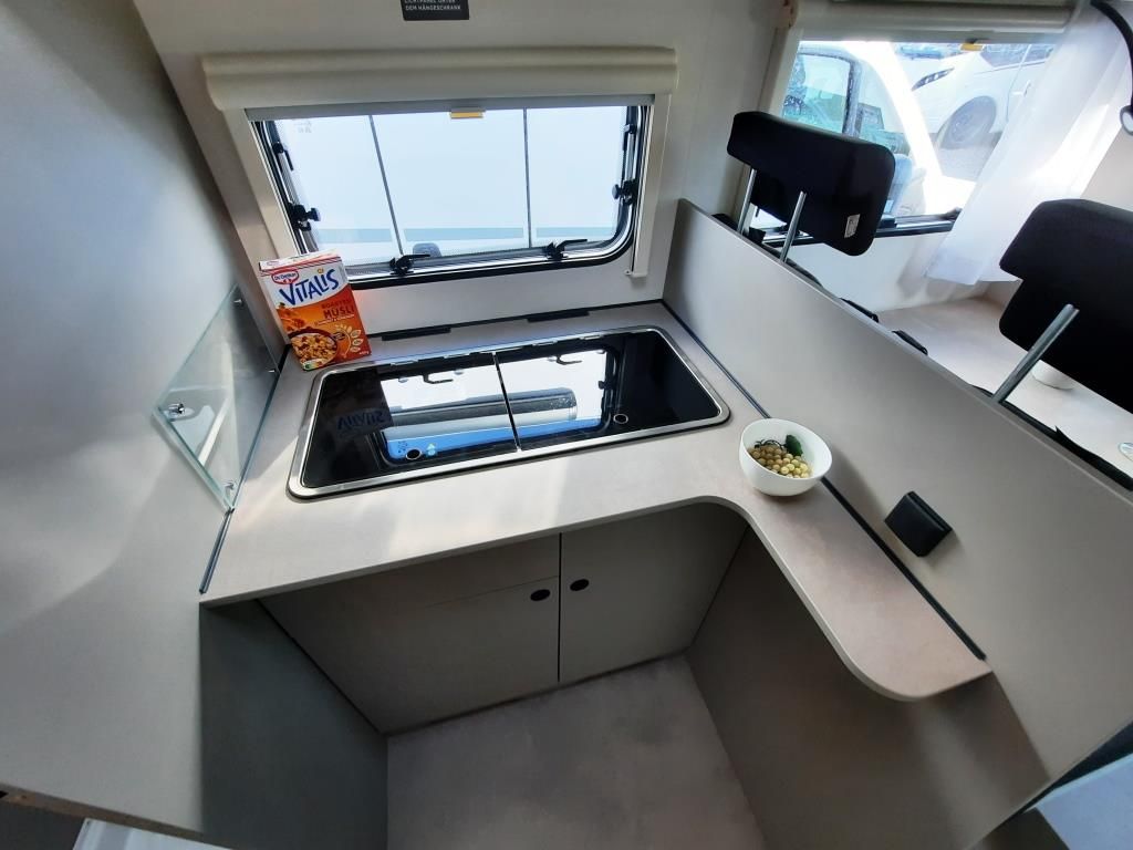 Fahrzeugabbildung LMC Tracer 730 EL Verfüg./Sparen Sie 10.661,- €