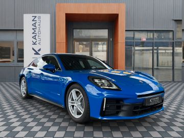 Porsche Panamera - 4