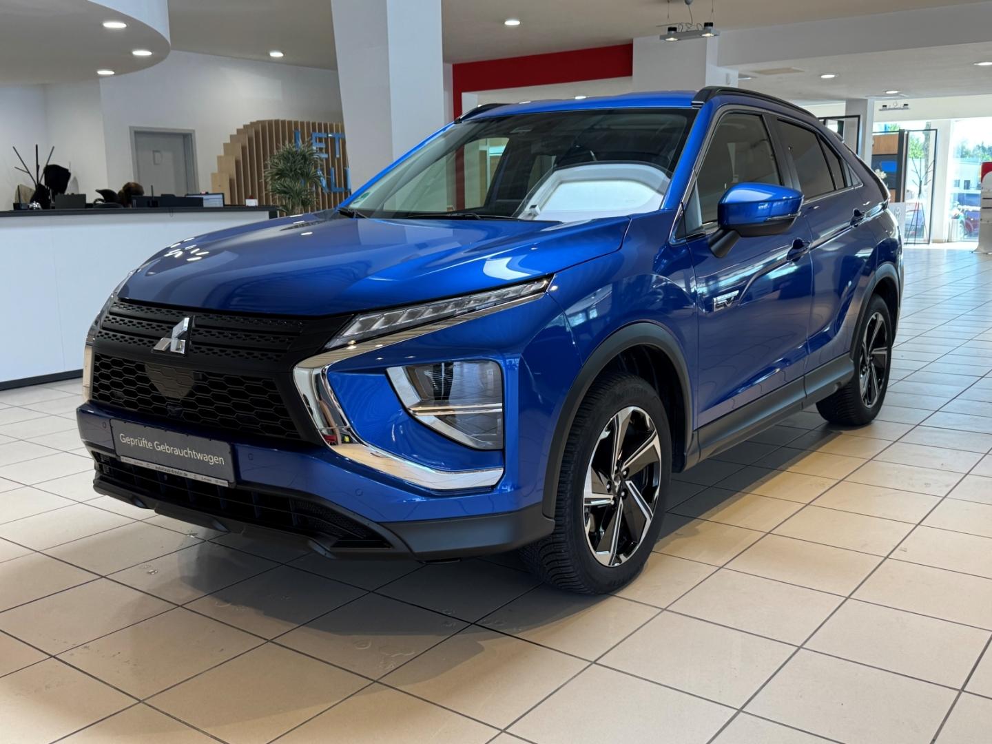 Mitsubishi Eclipse Cross Basis Plug-In-Hybrid 4WD *Im Kunde