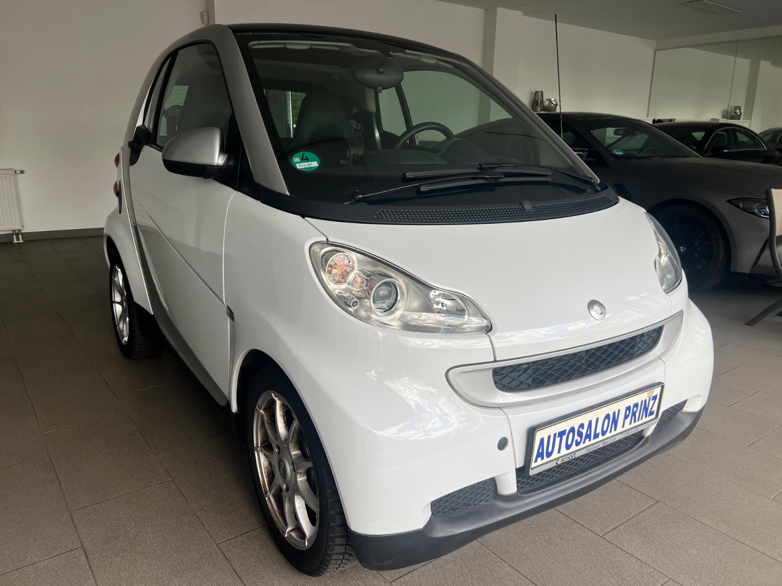 Smart FORTWO COUPE PASSION AUTOMATIC KLIMA PANO LEDER
