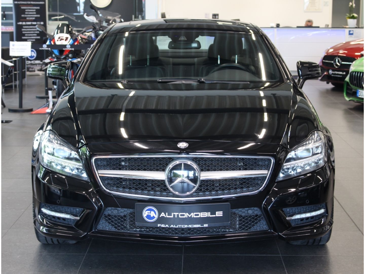 Fahrzeugabbildung Mercedes-Benz CLS 500 AMG Line 2.Hand*H&K*Bi Xenon*Airmatic